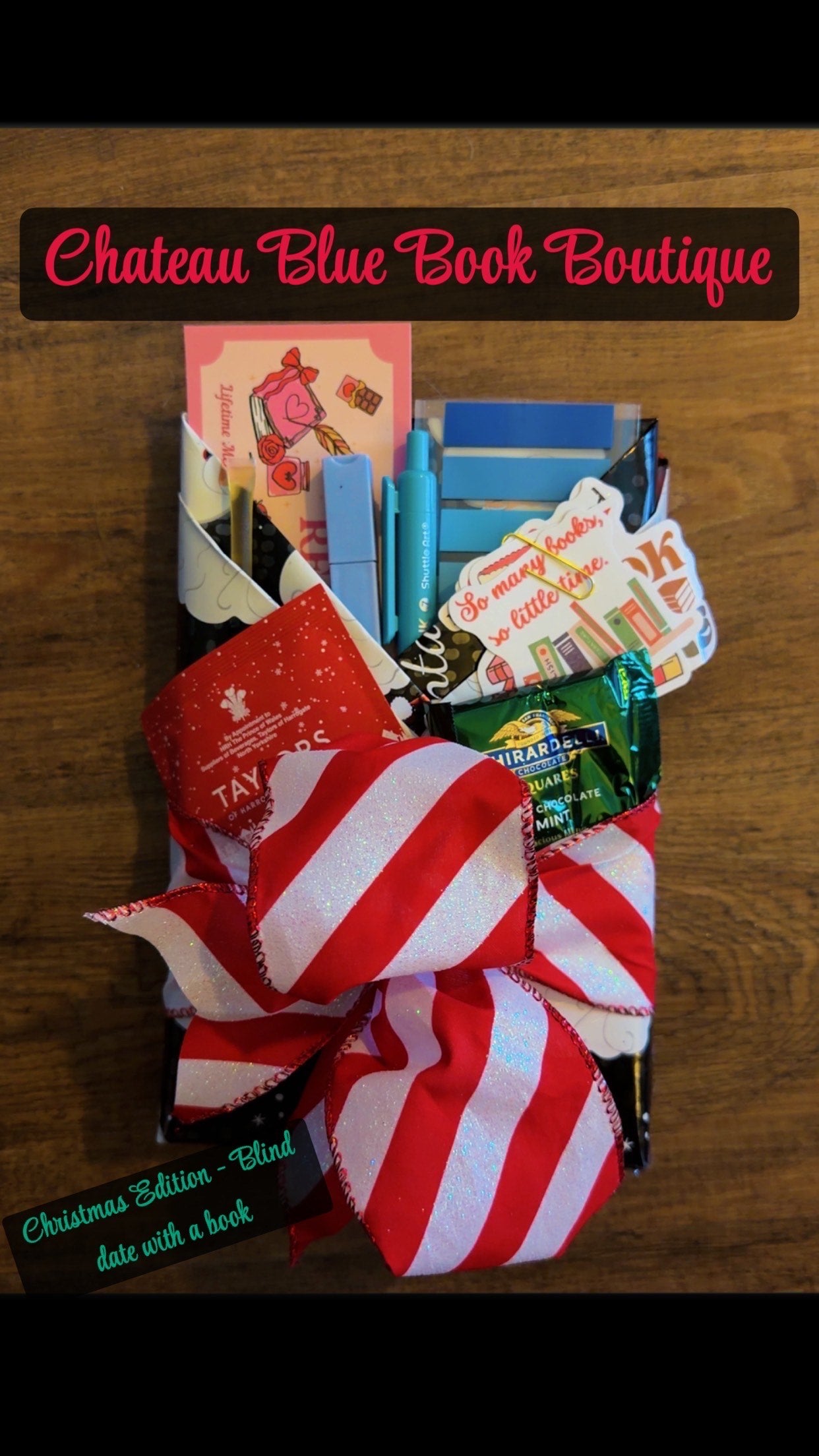 Christmas Edition - Blind date with a Book!